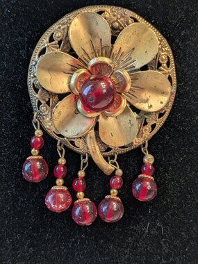 Vintage 30s Art Deco Brass Flower Brooch with Red Glass Beads & Dangles
